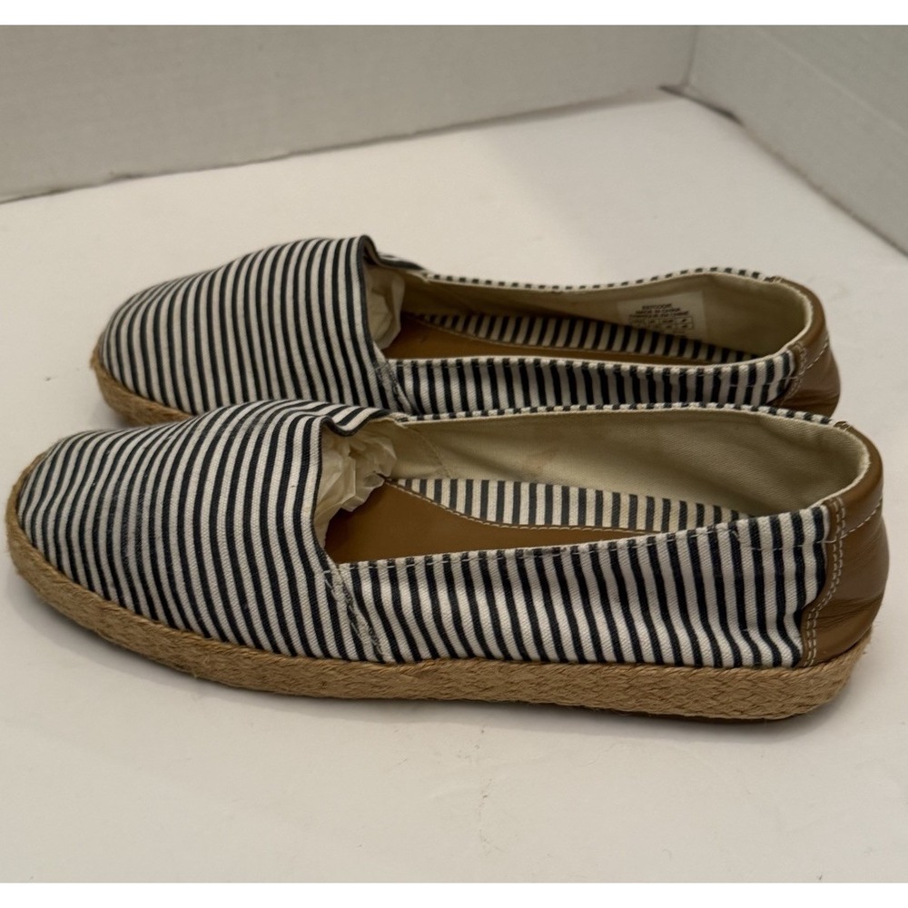 Easy Spirit Cute Canvas Slip Ons Blue And White Stripes‎ Size 8